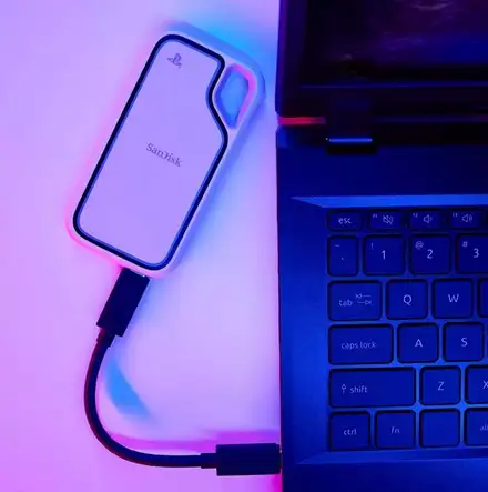 SanDisk Extreme Portable SSD for PS5 and PC 1TB USB 1000MBps