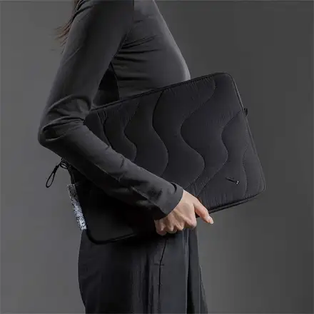 Tomtoc puzdro Terra A27 Sleeve pre Macbook Air 15" M2/M3/M4 - Lavascape