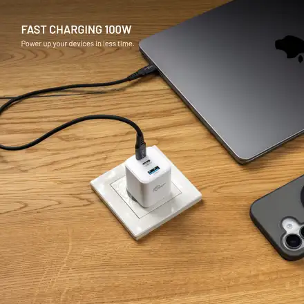FIXED GaN Mini Sieťová nabíjačka s 2xUSB-C a USB výstupom a podporou PD, 100W, biela