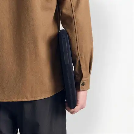 Pipetto pouzdro Classic Fit Sleeve pre Macbook Neo - Dark Blue