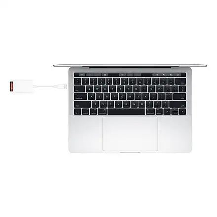 Apple USB-C to SD Card Reader *Rozbalený*