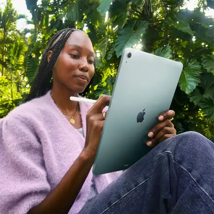 iPad Air 11" Wi-Fi + Cellular 128GB Hviezdny biely (2025)