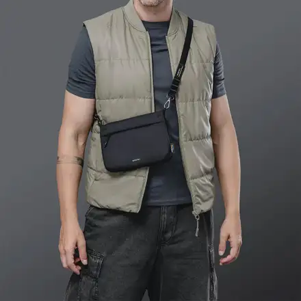 SwitchEasy Sacoche Utility Crossbody Bag + Strap Phone Lanyard 20mm 2L - Graphite Black