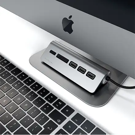 Satechi USB-C Hub & Card Reader - Space Gray Aluminium