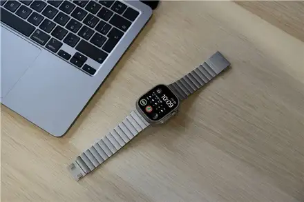 Mobile Origin remienok Titanium Band pre Apple Watch Ultra - Natural Titanium