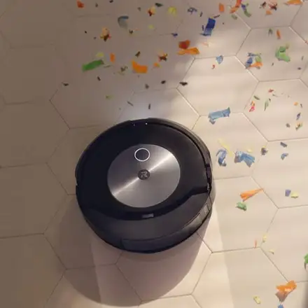 iRobot Roomba Combo j7 (Čierna) *Používaný*