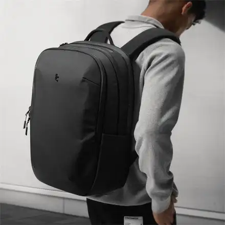 TomToc batoh UrbanEX T65 Laptop Backpack M - Black