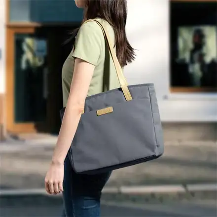 TomToc taška Versatile T23 Tote Bag pre Macbook Pro 16" M1/M2/M3/M4 - Grayish Blue