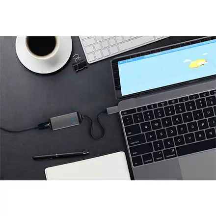 Satechi adaptér USB-C to Gigabit Ethernet - Space Gray Aluminium