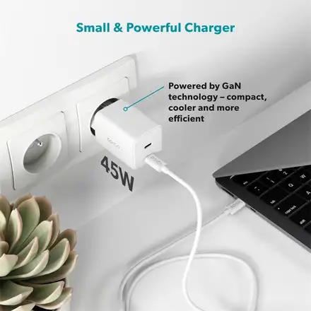 iStores by Epico Ultraboost GaN 45W sieťový adaptér EA45 s 1,2 m USB-C na USB-C kablom - biela