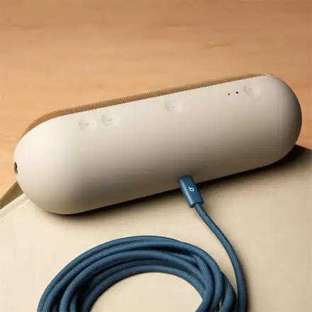 Apple Beats 240W USB-C to USB-C Braided Cable (3 m) - Nitro Navy