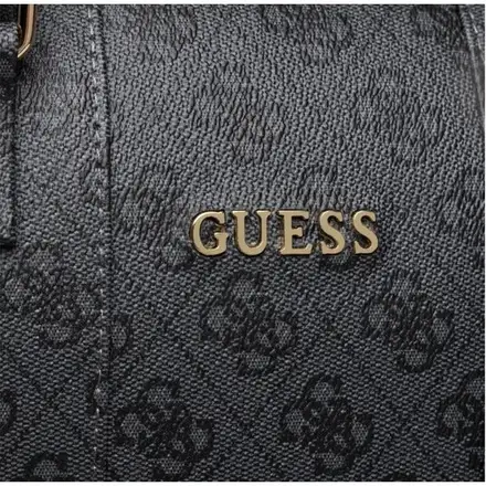 Guess PU 4G Metal Logo Taška na MacBook 15/16" šedá