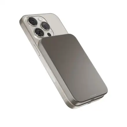 iStores by Epico UltraPack EM51 Qi2 5000 Slim Mag+ Powerbanka - titanová