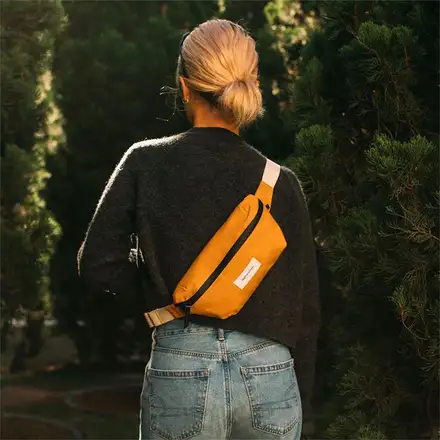 Native Union taška W.F.A. Crossbody Pouch 1.5L - Kraft