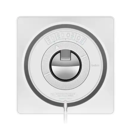 Belkin Boost Charge Pro Portable Fast Charger pre Apple Watch - White