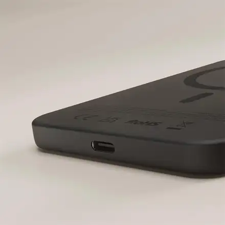 ZENS Semi Solid State Powerbank 5000 mAh Black