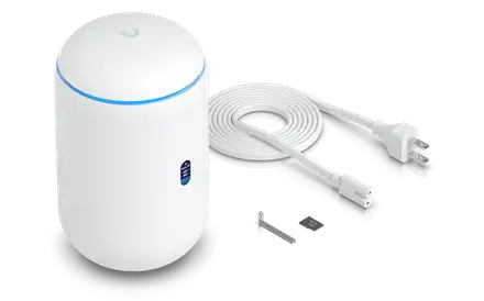 Ubiquiti UniFi Dream Router  (WIFI7 + switch POE + controller + 64GB SD card storage)