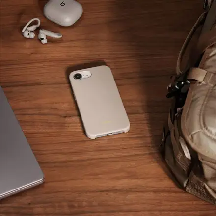 Apple Beats iPhone 17e Case with MagSafe - Lime Stone