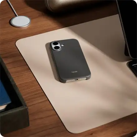 Apple Beats iPhone 17 Case with MagSafe and Camera Control - Granite Gray *Rozbalený*