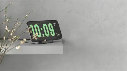 ZENS Magnetic Nightstand Charger