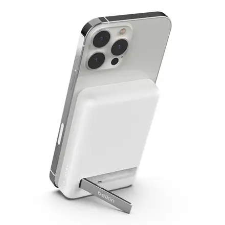 Belkin Boost Charge Magnetic Wireless Power Bank 5K + Stand - White