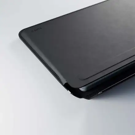 Epico TechGrain Sleeve pre Macbook Pro 13,3"/Air 13"/Air 13,6" - čierna