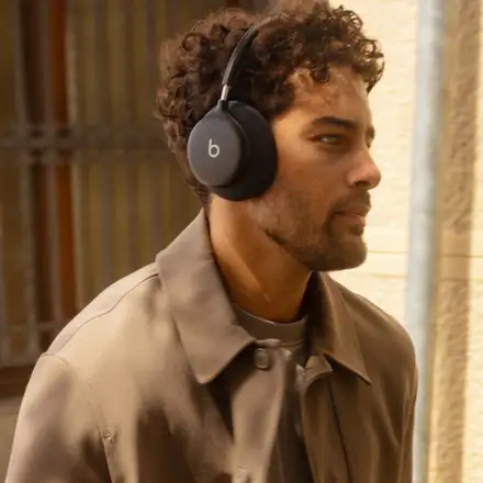 Apple Beats 360 Over-Ear Headphones - Black with Black Performance Knit Cushions