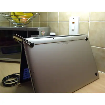 Compulocks Wedge MacBook Air 13"  Lock Bracket