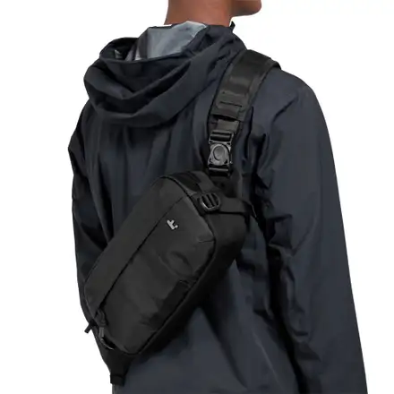 TomToc taška Wander T26 X-Pac Daily Sling Bag - Black