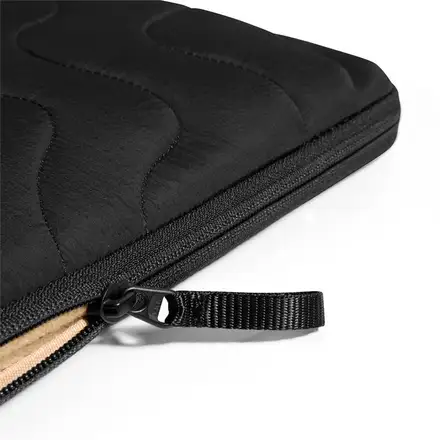 Tomtoc puzdro Terra A27 Sleeve pre Macbook Air 15" M2/M3/M4 - Lavascape