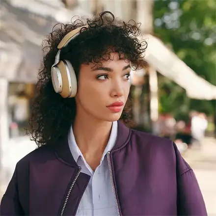 Bowers & Wilkins Px8 Wireless Tan slúchadlá