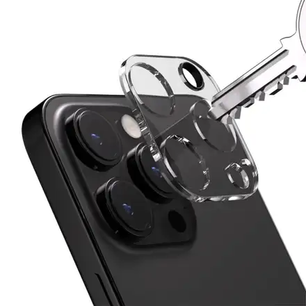 SwitchEasy LensArmor Ultra-Thin Lens Protector pre iPhone 15 Pro/15 Pro Max - Clear