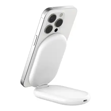 Belkin Boost Charge Magnetic Wireless Charger with Qi2 15W - White