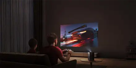 XGIMI Halo+ Projektor nat. Full HD (1920 x 1080), Harman/Kardon repro 2x 5W, 900 ANSI lm