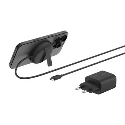 Belkin Boost Charge Pro Magnetic Wireless Charging Pad with Qi2 15W + 20W charger - Black