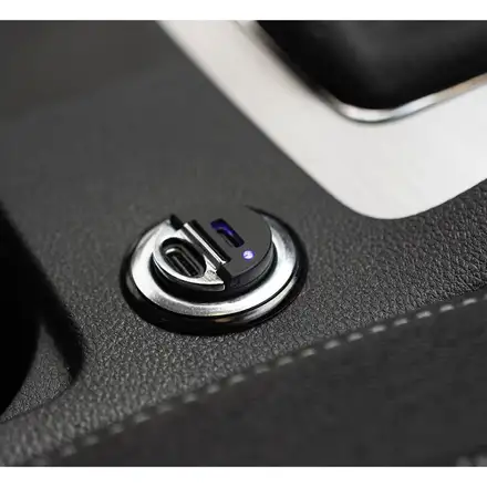 FIXED Autonabíjačka s 2x USB-C výstupom, PD30W - čierna