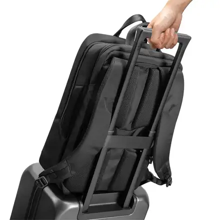 TomToc batoh Navigator T71 Laptop Backpack M 24L - Black