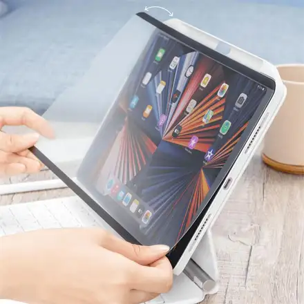 SwitchEasy SwitchPaper Removable Screen Protector pre iPad 10.2"